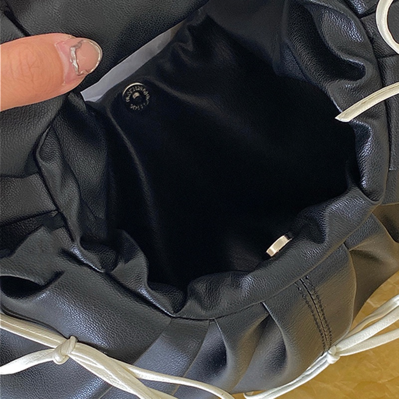 Túi xách tròn nhỏ đính nơ thời trang cho nữ