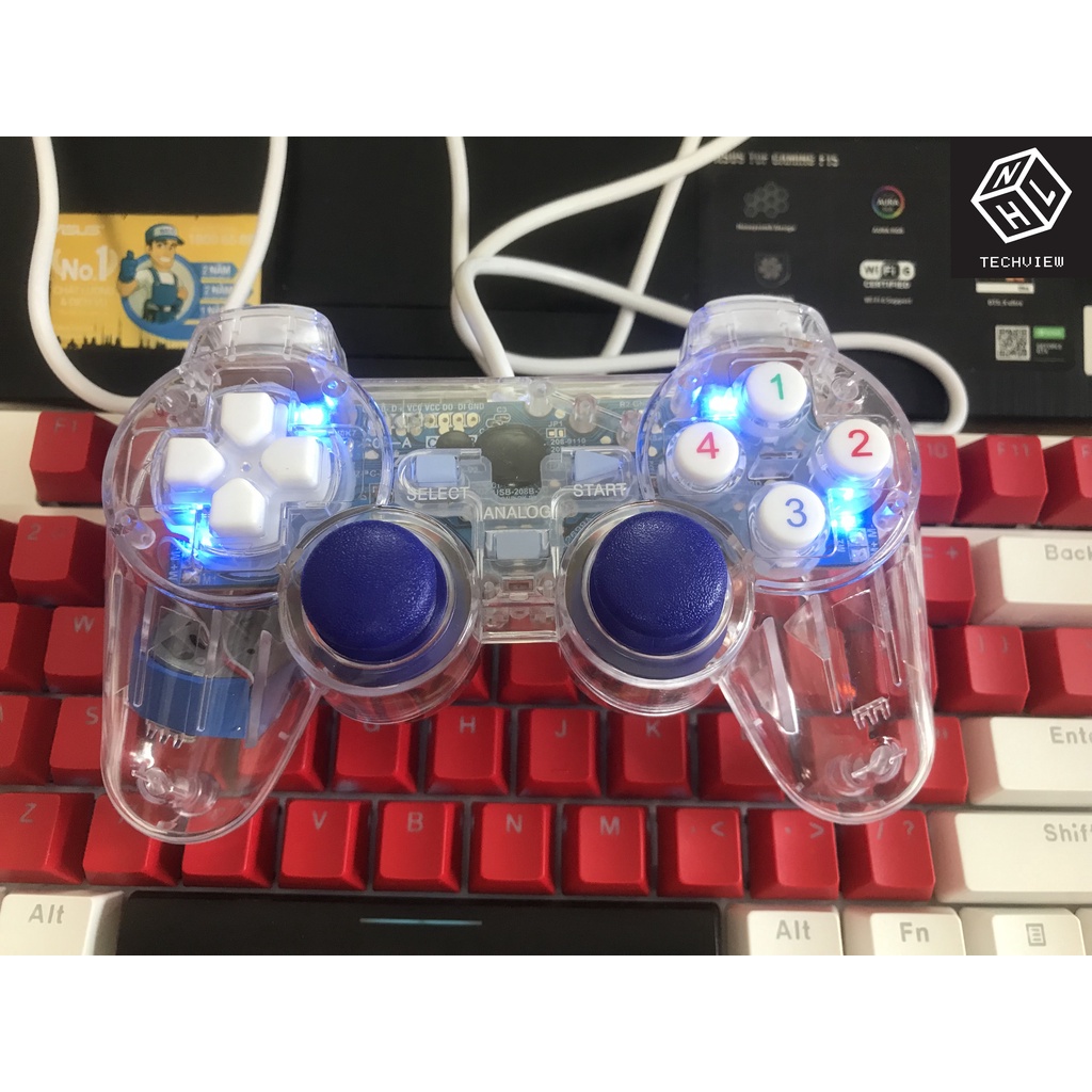⭐️ Tay cầm trong suốt ⭐️ Đèn LED cực đẹp và chơi mọi loại game đua xe bắn súng và thể thao FIFAONLINE4|PES 2022|DSL