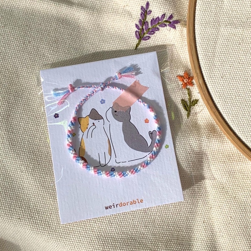 Vòng chỉ mảnh handmade