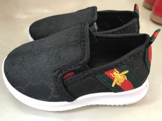 Giày gucci bé zai size 21-25