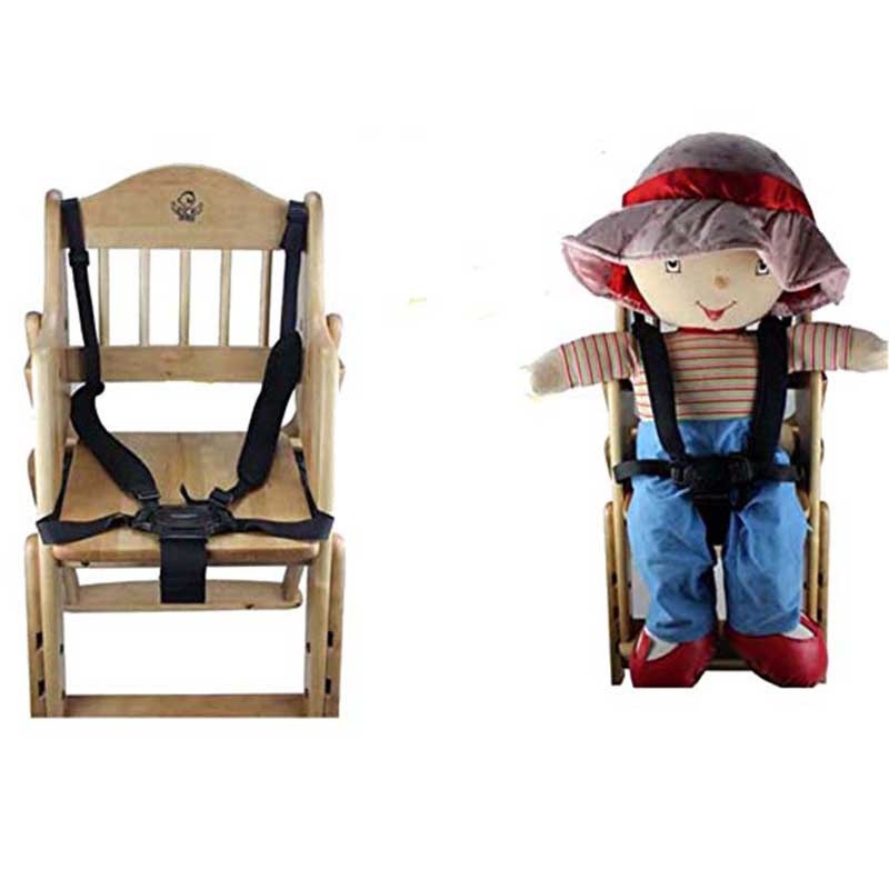 Dây đai an toàn trên xe đẩy dành cho bé