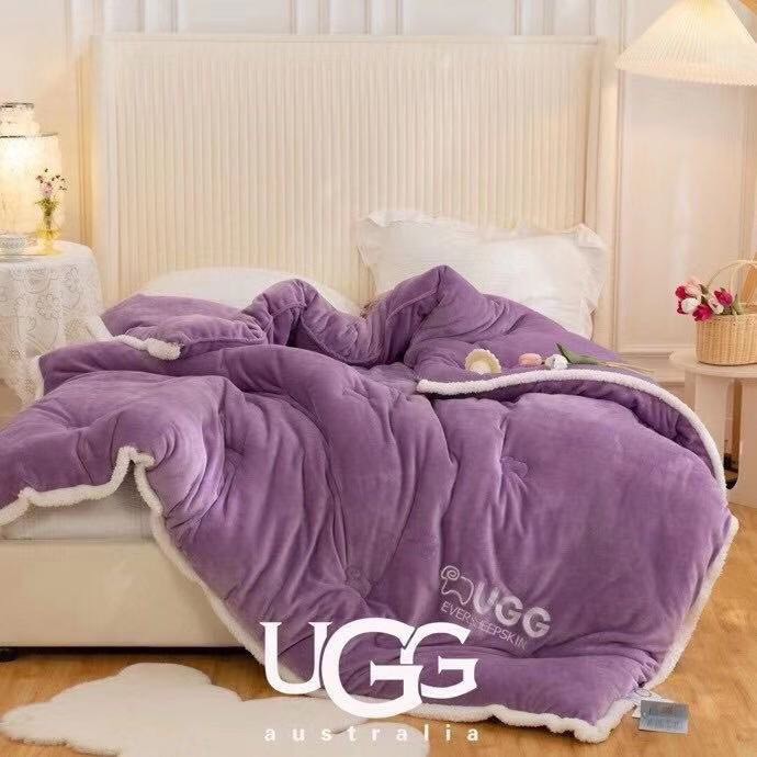 Chăn lông siêu tuyết 4 lớp UGG