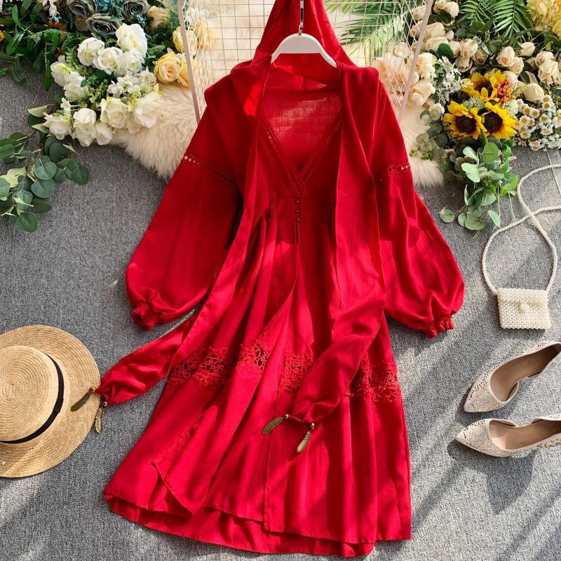Đầm boho du lịch đỏ dáng dài có khăn mũ xẻ đùi - DBH1002 Đầm Bohemian Vintage Quảng Châu (Đỏ) | BigBuy360 - bigbuy360.vn