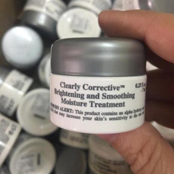 [𝔅𝔢𝔢❅] Kem dưỡng trắng da Kiehls Clearly Corrective Brightening &amp; Smoothing Moisture Treatment [𝔅𝔢𝔢❅]