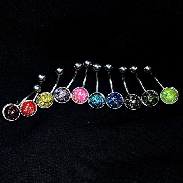 Khuyên rốn đá [AnBodyPiercing]