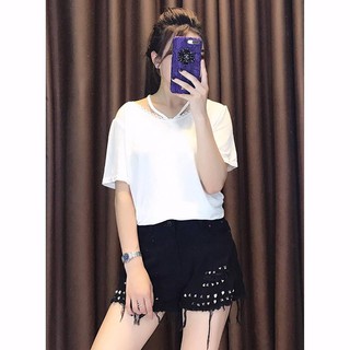 áo thun thụng viền ren cổ choker
