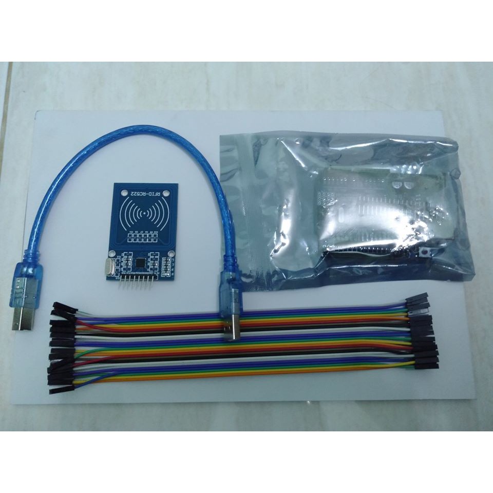 Arduino Uno R3 chip Dán Kèm Cáp tặng Module đọc RFID RC522 13.56Mhz