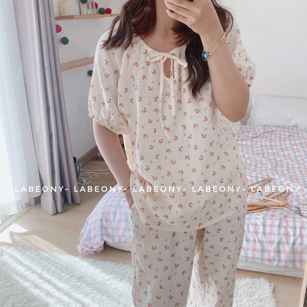 Đồ bộ nữ mặc nhà pyjama cổ tròn hoa Tulip ngắn dài xô muslin Labeony