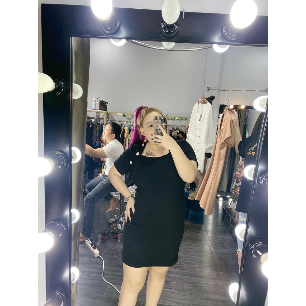 Đầm body vai nút
