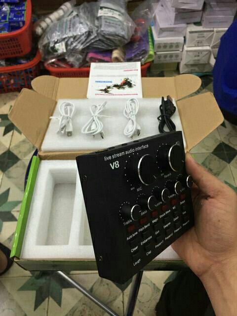 Combo mic BM900 và sound card V8 (Bản tiếng anh có Autotune)