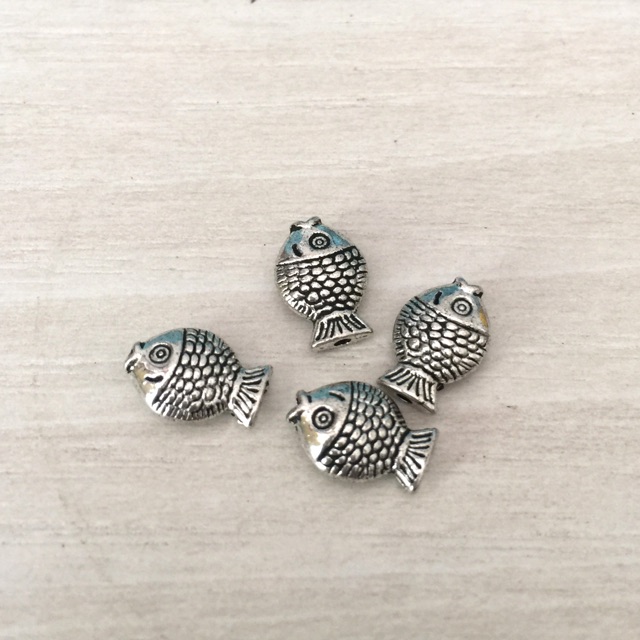 10 mặt cá xỏ ngang