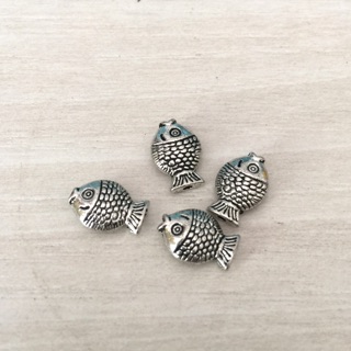 10 mặt cá xỏ ngang