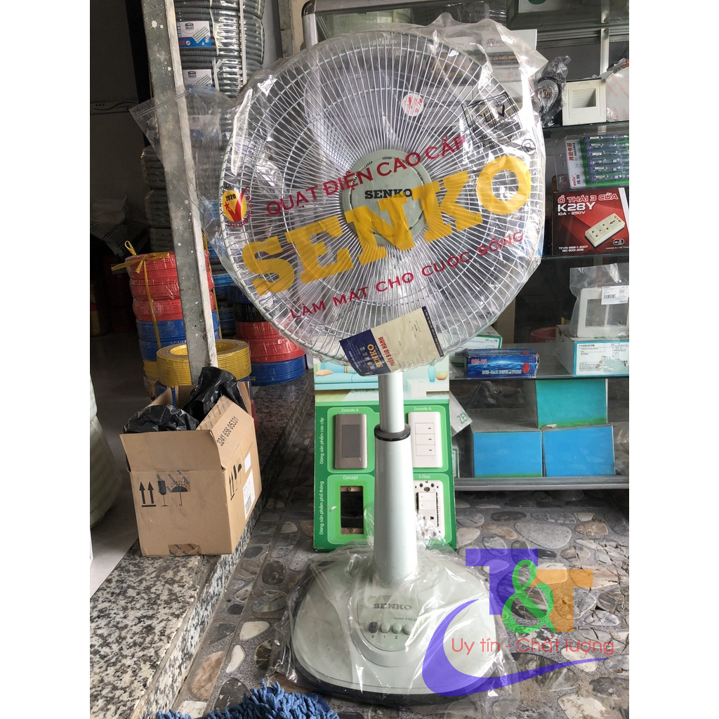 Quạt Lửng Senko L1638