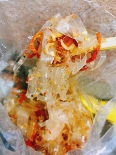 Bánh tráng dẻo trộn khô bò