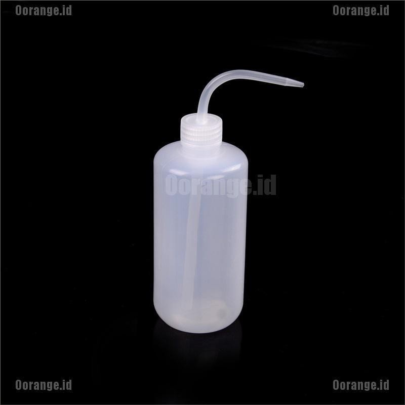 Chai Nhựa Có Vòi Thả 500ml
