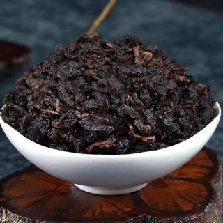 TRÀ HẮC Ô LONG Phúc Kiến – Trung Quốc (250G/HỘP)