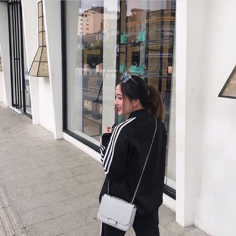 (HÀNG XUẤT XỊN) Áo khoác das đen đơn giản Bomber 3 Stripes Full Tem Tag,Made In Cambo Full Khoá Ép Cao Cấp Chống nước