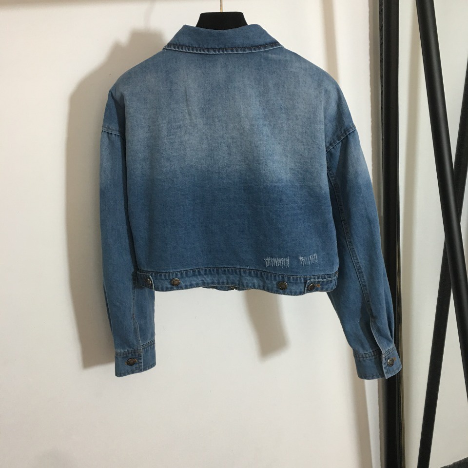 Áo khoác bò nữ thời trang cao cấp Prada phong cách trẻ trung, thời thượng
