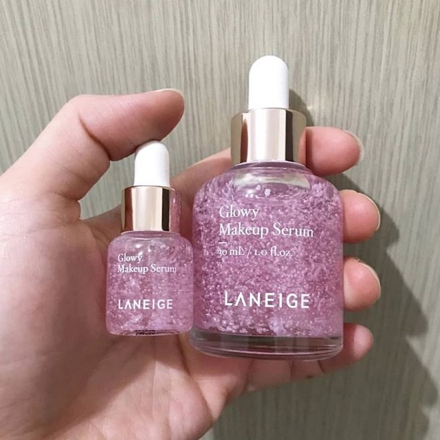 Glowy make up serum