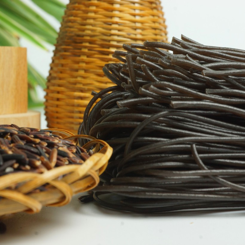 Bún gạo lứt đen hữu cơ giảm cân ăn kiêng bịch 500g by Lee's Farm | BigBuy360 - bigbuy360.vn