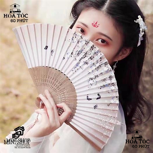Quạt Giấy Cổ Trang Trung Quốc Xếp Cầm Tay Bằng Gỗ - Mẫu Mới