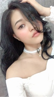 Vòng đeo cổ choker