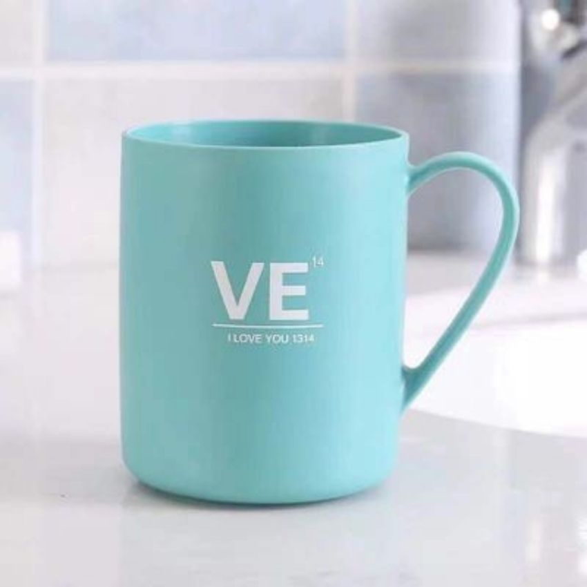 Cốc đánh răng, uống nước in chữ LOVE đẹp và cute