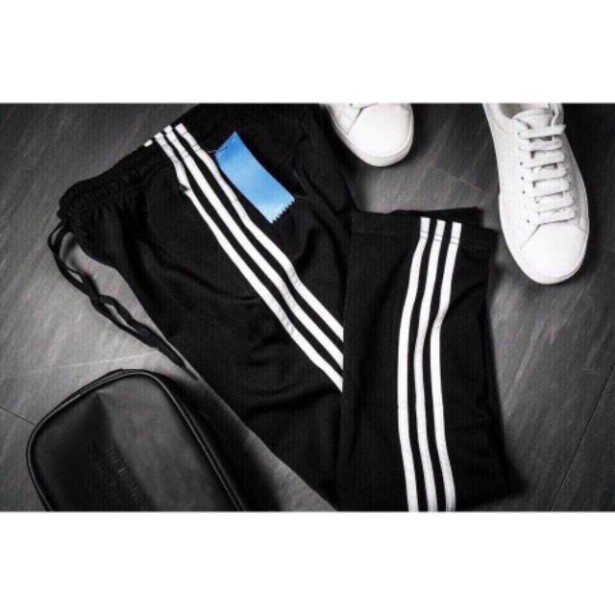 Quần thể thao 3 sọc joger nam nữ mặc đẹp thời trang phong cách cá tính thời trang T22 HOT 2021 | BigBuy360 - bigbuy360.vn