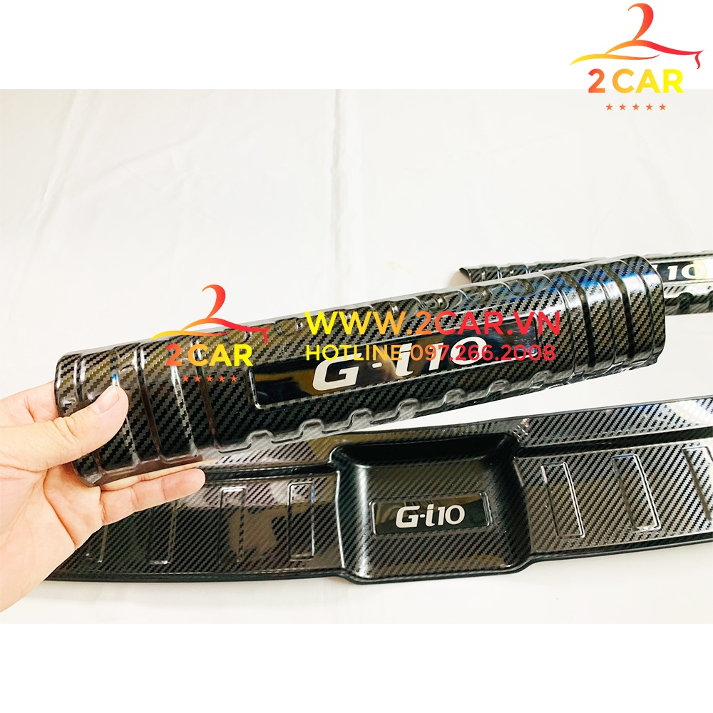 Ốp chống trầy cốp trong, ngoài CARBON xe Hyundai Grand i10 2021-2022, vân Cacbon cao cấp