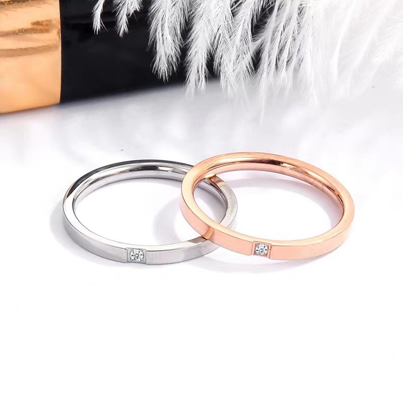 Nhẫn Cặp Bằng Titan Siêu Mỏng Màu Vàng Hồng Đính Kim Cương Sang Trọng | Trang Sức Bằng Thép Không Gỉ Không Phai Màu Hình Trái Tim Vĩnh Viễn