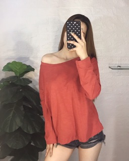ÁO THUN TAY DÀI LỆCH VAI