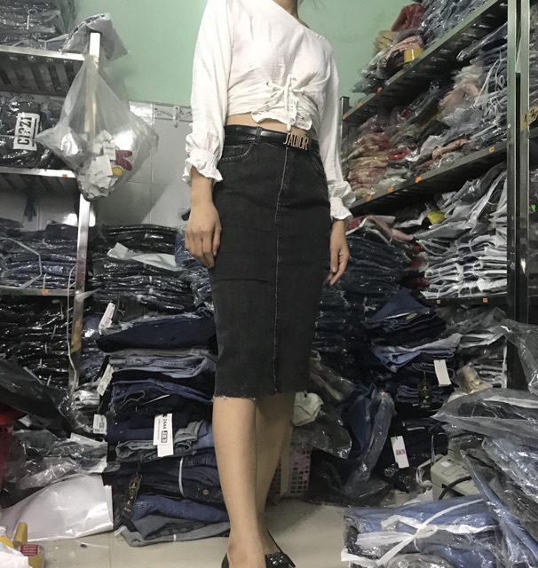 Nhập WAMS8 giảm 15%_ Chân váy dài jean xẻ trước | BigBuy360 - bigbuy360.vn