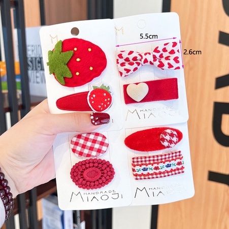 Set 2 kẹp tóc Đỏ chủ đạo Nơ, Trái dâu cho bé gái