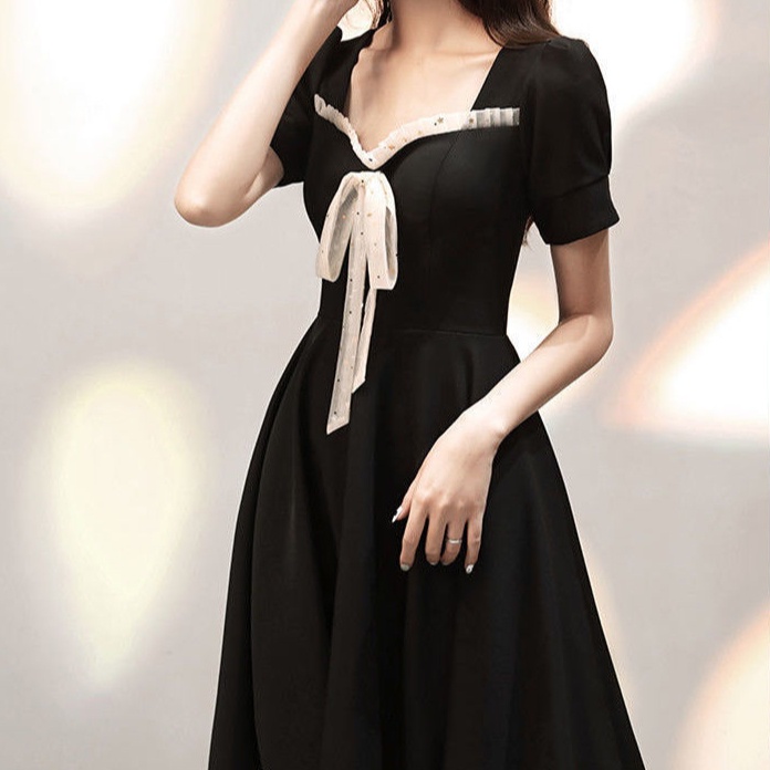 Đầm Chữ A Tay Ngắn Cổ Vuông Phối Lưới Phong Cách Pháp Thời Trang Mùa Hè Cho Nữ