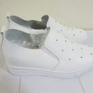slip on tăng chiều cao