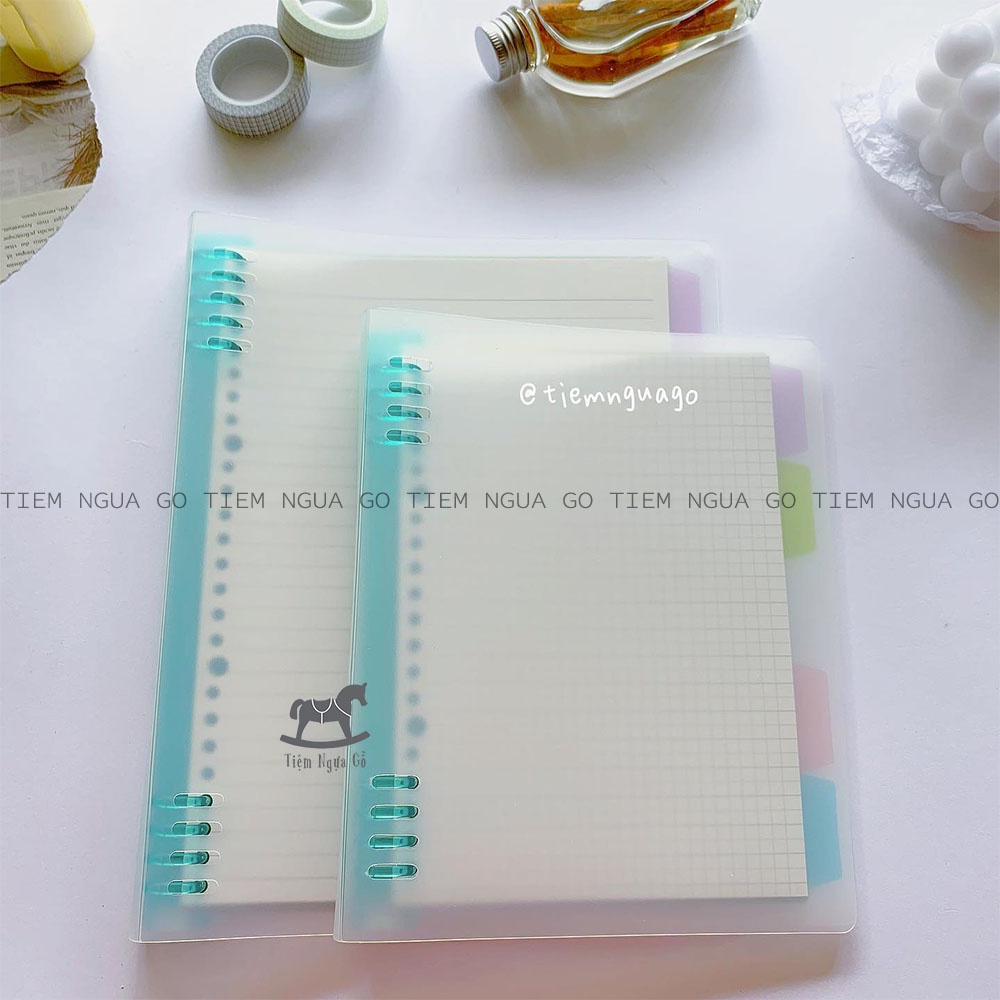 Binder Còng Nhựa Sắc Màu Kèm 60 Trang Giấy + 5 Tab Phân Trang Dùng Ghi Chép, Làm Bullet Journal, Lưu Bút - Tiệm Ngựa Gỗ