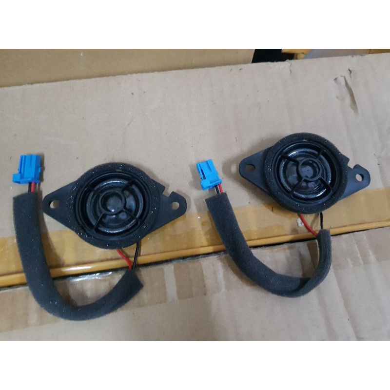 Loa treble. Loa chép.  LUCIO size 4cm ch ô hệ thống âm thanh xe hơi ô tô giá 1 cái