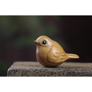 Chú chim nhỏ bằng gỗ đàn hương chạm khắc thủ công kích thước 7x3.8cm
