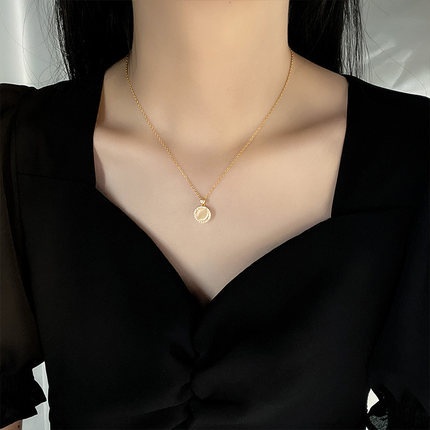 Dây chuyền bằng thép titan mạ vàng đính đá nhân tạo tinh tế thời trang