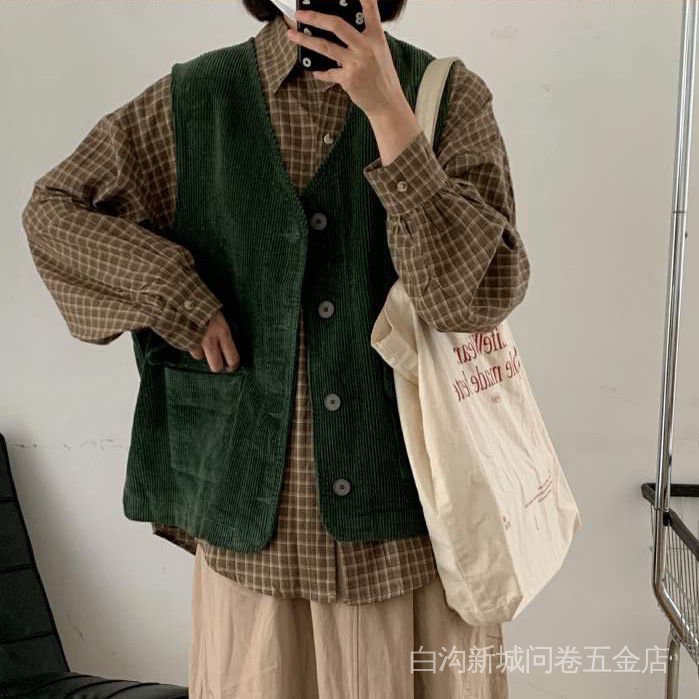 Quần yếm nhung kẻ dáng rộng phối túi phong cách Retro nhật bản dành cho nữ | BigBuy360 - bigbuy360.vn