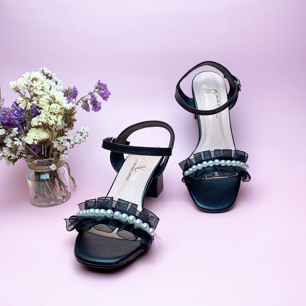 Giày sandal, giày cao gót vuông 5p quai bản ngang kết ren phối hạt châu - SD08