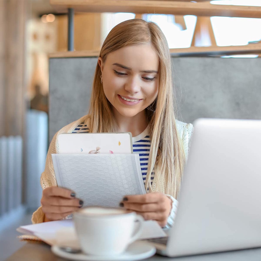 Bộ 10 Túi Bong Bóng Poly Có Đệm Chống Sốc Dùng Đựng Phong Bì DIY