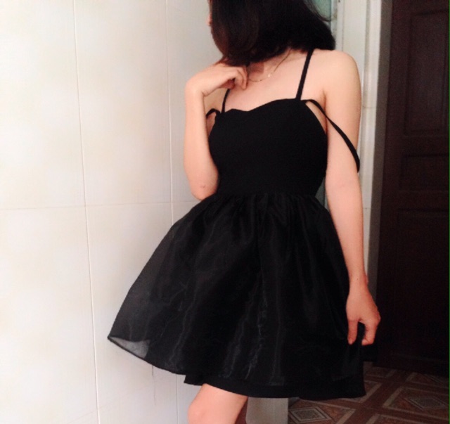 Váy chéo lưng phối gương có đen, trắng