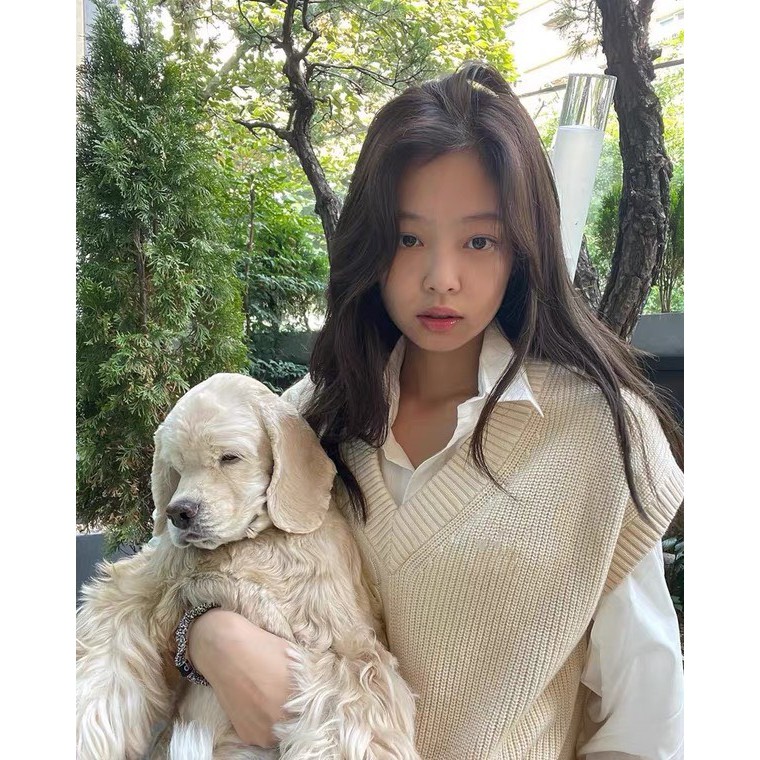 Lea - Áo gile Jennie kèm ảnh thật