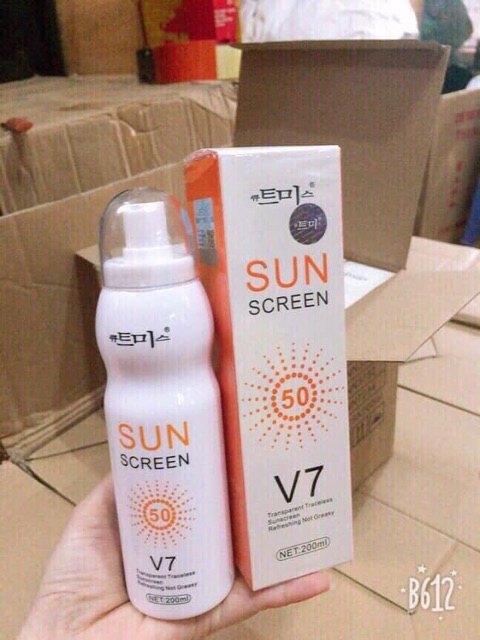 Kem chống nắng V7 SUN SCREEN SPF 50 PA+++ HÀNG CHUẨN ĐÉT!!!!