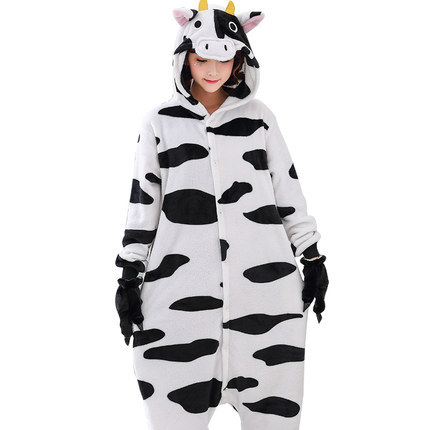 Áo liền quần Ngủ Hoạ Tiết Bò Sữa Cho Nam Và Nữ | BigBuy360 - bigbuy360.vn