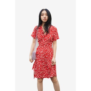 TheBlueTshirt - Vanessa Dress - Đầm Vạt Chéo Đỏ Chấm Trắng