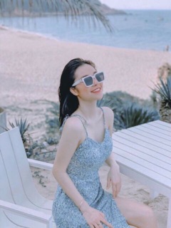 Vây 2 dây hoa nhí xẻ tà