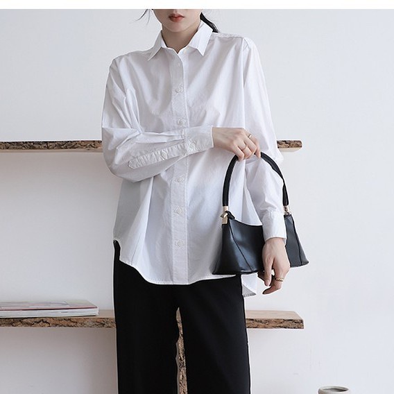 Sơ mi nữ dài tay TRƠN Basic Unisex Dáng Rộng Trắng và Đen Kiểu áo sơ mi nữ tay dài form rộng suông ASM05