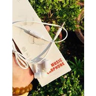 Tai nghe L2 có mút chống ồn, dây trắng, có mic, bass, âm thanh to, sống động, có dây jack 3.5mm